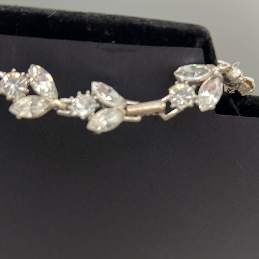 ❤️❤️Beautiful Rhinestone Necklace❤️❤️ - Picture 7 of 12